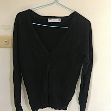 ZARA 黑灰色水洗刷破牛仔長褲 二手8成5新 尺寸約31腰 褲檔拉鍊式 歷史價格詳細信息