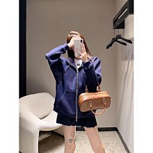 miu拉菲草拼接編織空頂帽 帽檐是軟的但有型 挺括 方便收納的同時 展開又很有版型 顯臉小的效果很明顯 歷史價格詳細信息