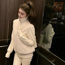 Leann代購~DIOR迪奧 立體刺繡手提大容量托特包包女士2024新款春夏手提包通勤大包購物袋 陪送絲巾 配盒 歷史價格詳細信息