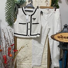 國內設計師~(TAKE ROOT紮根)，2023春夏，擺抽鬚袋貼笑臉牛仔及膝裙，現貨09~* 歷史價格詳細信息