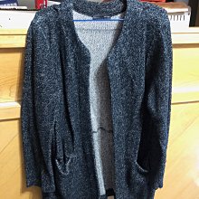 ZARA 黑灰色水洗刷破牛仔長褲 二手8成5新 尺寸約31腰 褲檔拉鍊式 歷史價格詳細信息