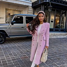 鳥家 立體logo圖案印花短袖 這個夏天值得拿下的一款絕世短袖T恤 廊形版型裁剪，面料厚實 不是滑滑的那種棉質地運動料 結構線設計 NO28413 歷史價格詳細信息