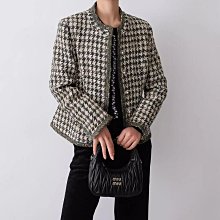 ＊有間衣飾＊2023秋季新品 多層感剪裁設計蝙蝠袖型外套 歷史價格詳細信息