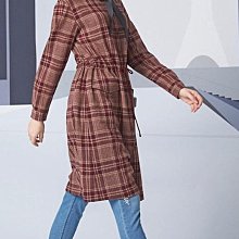美仁Meeijen 22秋冬 7206A 咖啡色風衣外套 全新 附吊牌 - M/L 歷史價格詳細信息