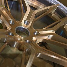 BMW F01 F02 2013- 座椅邊蓋 左前座左外 駕駛座 外側 黑色 BMW原廠貨 52107318975 歷史價格詳細信息