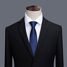 輕奢藍色覺醒者人物擺件電視櫃玄關櫥窗樹脂人物雕塑客廳擺件 歷史價格詳細信息