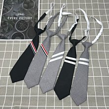 打情罵俏．深V格紋分體式學生套裝三件組(綠格) 歷史價格詳細信息