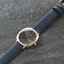 mitina時尚風~清晰高辨識度刻度,橢圓形錶殼石英錶,真皮面壓鱷魚皮紋錶帶 歷史價格詳細信息