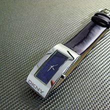 DKNY 簡約奢華晶鑽腕錶(灰) 歷史價格詳細信息