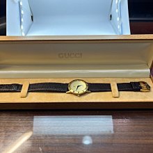 GUGGI專櫃名牌紙袋 專櫃正品大紙袋 長48cm寬36cm 直接購買價 100元 歷史價格詳細信息