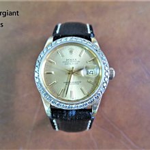 Rippled Traditional Cross On Base Clear 5 x 8.25 Glass Tabletop Figurine 歷史價格詳細信息