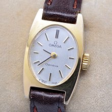 《寶萊精品》Omega 歐米茄金黃方角型石英男子錶 歷史價格詳細信息
