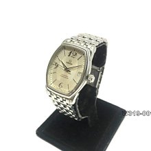 萬泰當舖精品- LV Louis Vuitton 黑面鑽圈石英皮帶錶 近全新 001-296-1 歷史價格詳細信息