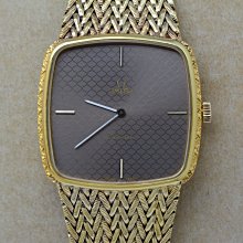 《寶萊精品》Omega 歐米茄金黃方角型石英男子錶 歷史價格詳細信息