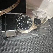 買來沒用全新少見的真皮經典STAND OIL黑色斜背包。像相機包立體有個性。裡面是粉藍色麂皮寬12高17底5公分5800 歷史價格詳細信息