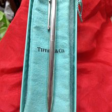 大草原典藏，清代和田玉如意牌，，大塊厚，，帶皮，，保真，慶祝十週年特價一天，AI藝術文物庫房 歷史價格詳細信息