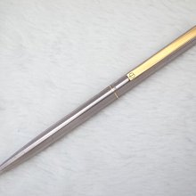 Dunhill 金屬釦環 紅色中夾~近全新 金鎖扣 冷艷奢華  二手美品☆真品↘賣場有CHANEL參考 歷史價格詳細信息