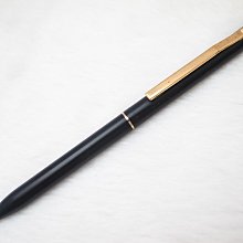 （二手，7成新）黑色高領長袖（120） 歷史價格詳細信息