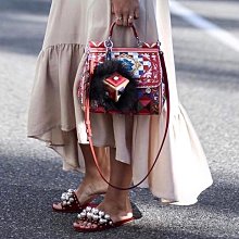 FENDI 貂毛 長腿 毛怪 吊飾 鑰匙圈 非gucci lv bv dior fendi 歷史價格詳細信息