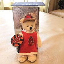 Prada 家24新款重工巨獻專柜同步路易24春季新品巨獻男女同款短袖，男女同款極具設計感的中性版型彰顯性格品味，采用260克純棉 NO15435 歷史價格詳細信息