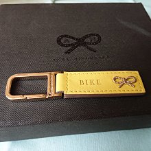 Anya Hindmarch 雙肩包最大的賣點就是「萌」 anya安雅雙肩包 凹造型神器 歷史價格詳細信息