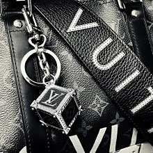 【COCO 精品專賣】LV 黑色 Monogram Classic 羊毛 流蘇 圍巾 M70520 現貨 歷史價格詳細信息