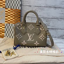 《真愛名牌精品》LV M0607 PYRAMIDE 黑花 立體銀LOGO 皮帶頭 4公分寬 皮帶 *全新品*859095 歷史價格詳細信息