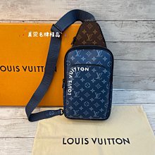 《真愛名牌精品》BALENCIAGA 529550 黑色 羊皮 胸口包 腰包*9成新*65607 歷史價格詳細信息