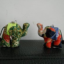 泰國大象紅色拼布手工手機袋,收納包- 全新  可換物 歷史價格詳細信息