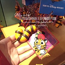 Miss莎卡娜代購【日本迪士尼正品】維尼熊 大頭絨毛票夾零錢包 證件套錢包 隨身斜背小物包 (預購) 歷史價格詳細信息