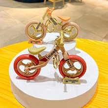禮物交換 創意汽車中控擺件可愛卡通彈簧搖頭車載裝飾品文字祝福小擺件ZC001 歷史價格詳細信息