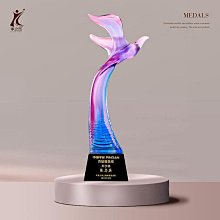 現貨 獎杯定制2023創意鍍金樹脂優秀員工比賽榮譽頒獎高檔皇冠獎杯 歷史價格詳細信息