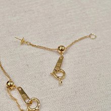 現貨。18K金鍊戒、隨意扣，還可做延長鍊、吊墜、耳墜⋯多種變化。長5cm，寬3.3mm。附證。 歷史價格詳細信息