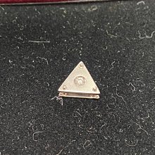 K金墜飾【三角飄揚】輕珠寶10K 白K金 施華洛世奇水鑽 贈送純銀項鍊 歷史價格詳細信息
