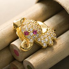 順順飾品--純金戒指--寶石蝴蝶結┃重1.50錢.活動戒圍 歷史價格詳細信息