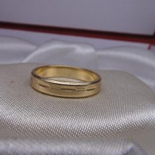 【K-2】G S N R 刺繡 大寫字母 火焰 簡約 短袖 短T 上衣 男女不拘 寬鬆落肩 穿搭 百搭【A5620】 歷史價格詳細信息