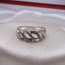 【K-2】立體流蘇 造型 復古毛衣 針織 Y2K 時尚穿搭 針織毛衣 落肩 寬鬆 情侶 毛衣 長袖 上衣【DK086】 歷史價格詳細信息