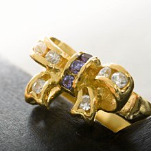 順順飾品--純金戒指--大蝴蝶┃重3.34錢 歷史價格詳細信息