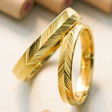 順順飾品--純金戒指--藝術線條┃重1.79錢.活動戒圍 歷史價格詳細信息