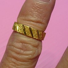 【金飾記錄】【黃金9999】。【純金耀開心幸運草品牌戒子082】送禮/自戴 歷史價格詳細信息