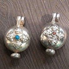 【La luna 銀飾豐華】綠檀木按摩保健木梳 刮痧板 整木製作(W1208-B) 歷史價格詳細信息