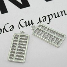 ☆韓銀小屋╭＊S925純銀小花流蘇~純銀掛件~純銀項鍊手鏈墜子~DIY手工串珠編譝吊墜銀飾配件 歷史價格詳細信息