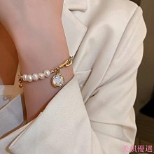 韓國金屬風時尚優雅百搭氣質雅珍珠中款抓夾鯊魚夾韓國製 歷史價格詳細信息