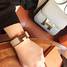 Hermes Clic H 經典白金琺瑯手環 歷史價格詳細信息