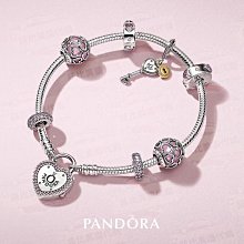 粉色愛心手套一對特價99元＊雙層針織、柔軟內裡●露指●包指兩用●觸感舒適、柔軟、透氣、吸汗、雙層針織、柔軟內裡●品質● 歷史價格詳細信息