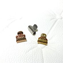 二手旗艦 LOUIS VUITTON LV 金色 V字 項鍊(中友店) 歷史價格詳細信息