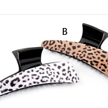 Navy 布藝手作 ☆ 韓國 品牌  Rena chris 秀氣甜美蝴蝶結球球彈簧夾 歷史價格詳細信息