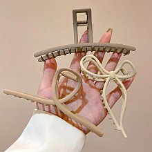磨砂夾子頭飾女設計感小眾冷淡風髮夾珍珠波浪鯊魚夾後腦勺盤髮抓鯊魚夾大嘴巴 歷史價格詳細信息