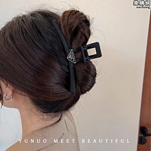 磨砂質感黑色霧棕色星星大抓夾高級感鯊魚夾時尚盤髮抓子髮夾髮夾 歷史價格詳細信息