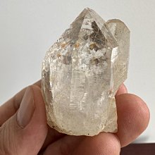 【二手】x西藏喜馬水晶 帶彩虹 超冰透 重量：43g 水晶 擺件 -5750 價格比較,價格查詢,歷史價格詳細信息